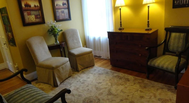 Buckingham House Bed & Breakfast