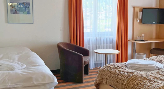 Трёхместный номер Comfort Madrisa Lodge
