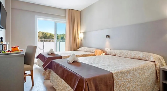 Четырёхместный номер Hotel Best Cap Salou
