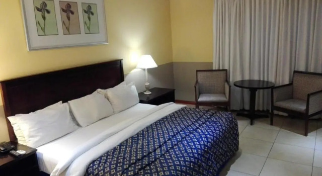 Номер Economy Villa Via Hotel Midrand