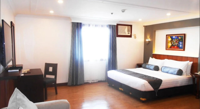 拉古娜圣罗莎阳光宾馆(Sunlight Guest Hotel Sta. Rosa Laguna), Забронировать Гостевой дом  