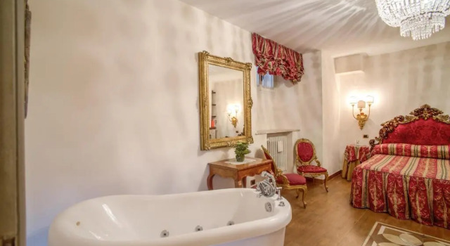 Полулюкс Navona Gallery Suites