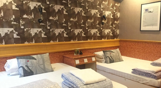 Luksusowy czteroosobowy pokój Venetian Hostel