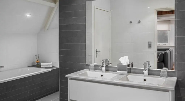 Люкс Royal Hotel Wilhelmina