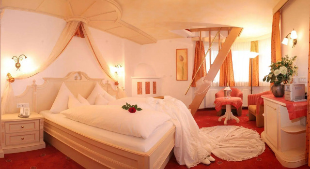 Anti-Stress-Resort Alpenhotel Karwendel - Adults Only, Rezervovat Hotel Hotely v Tyrolsko se snídaní, Snídaně