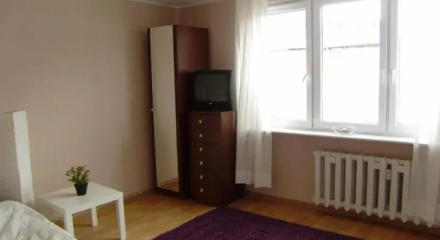 Mieszkanko w Centrum, Varaa Hotelli Hotellit Pommeri pysäköinnillä, Pysäköinti