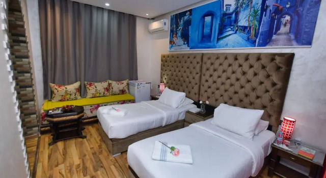 Семейный люкс с балконом Hotel Dar Annasr
