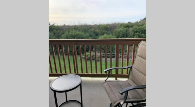 Snug 1 Recently Renovated Condo w Ocean View, Забронировать Отель Оушен-Шорс штат Вашингтон, рядом с Oyhut State Park