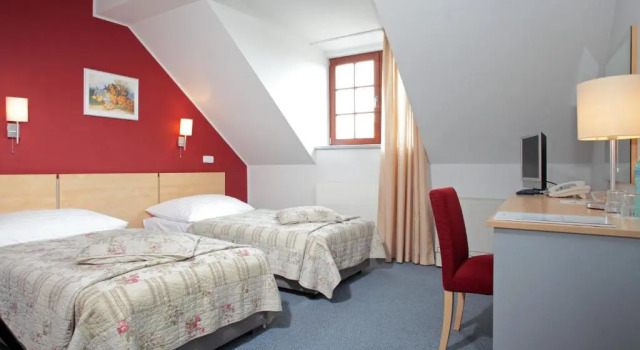 Апартаменты Дуплекс Hotel Chvalská Tvrz