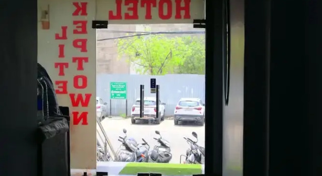 Hotel Keptown Lite, Забронировать Отель Отели штата Раджастхана с парковкой, Парковка