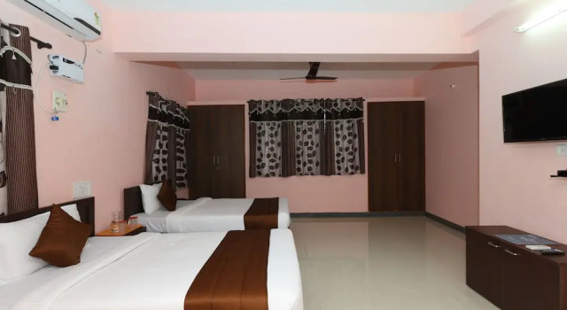 OYO 7722 Sorgam Serviced Apartments