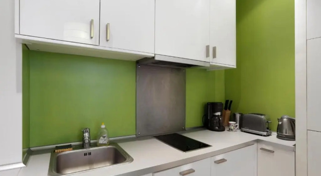 Sleek Apartments near Saint Germain, Забронировать Апартаменты/квартира Париж Иль-де-Франс, рядом с Fondation Henri Cartier-Bresson