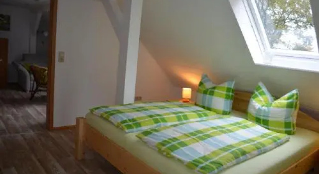 Ferienwohnung Gänseblümchen, Забронировать Отель Отели и гостиницы Бад-Вильснак, рядом с Церковь Святого Николаса на крови, Отель