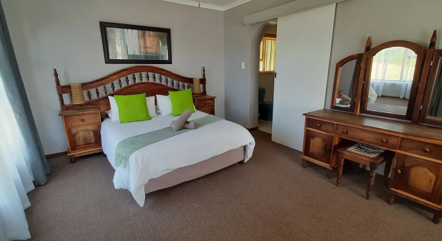 Eagles Nest, Prenota Hotel Herolds Bay Western Cape