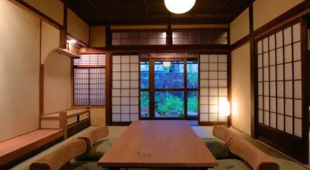 Семейный люкс NIPPONIA HOTEL Ozu Castle Town