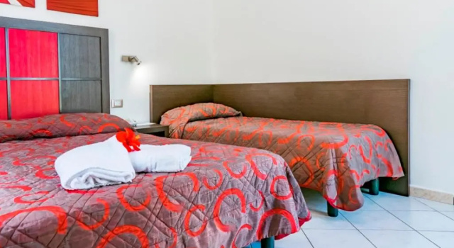 Трёхместный номер Standard Resort Villa Hermosa