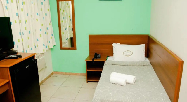 Номер Economy Hotel Valparaíso - Metrô Paraíso e 800m da Av Paulista