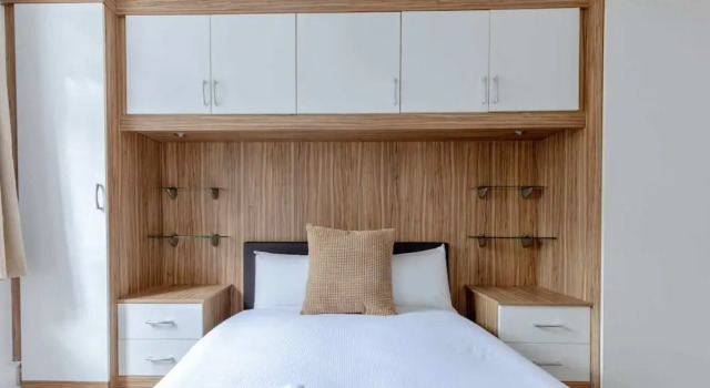 Inviting 2BD Flat 15 Minutes From Regents Park!, Забронировать Отель Бизнес-отели Англии, 4* 5*