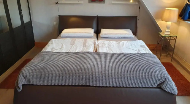 Апартаменты c 1 комнатой Ferienwohnung am Stadion Bochum Grumme