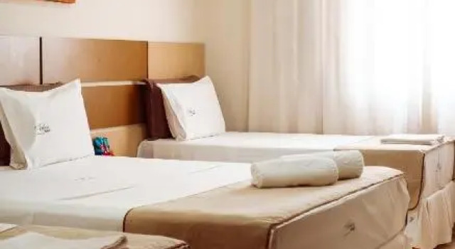 Четырёхместный номер Luxury Hotel Arlen