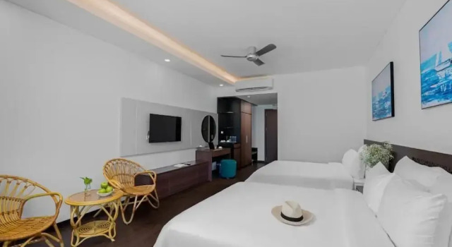 Одноместный номер Standard с балконом и с видом на бассейн Hoang Yen Boutique Hotel