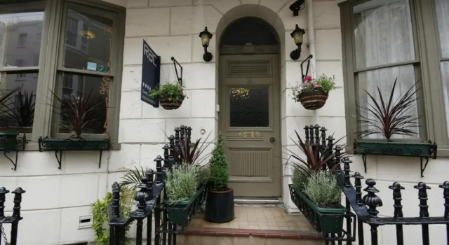 Paskins Townhouse
