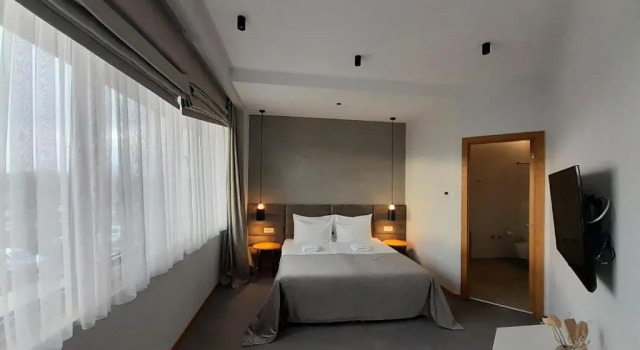 Korpa Deli Rooms