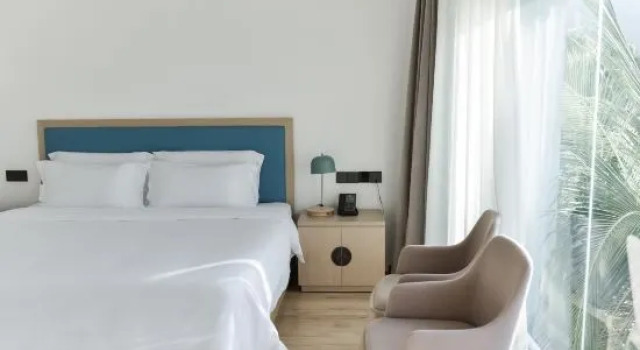 Люкс Jiuyue Life Meisu Hotel ( Yalong Bay)