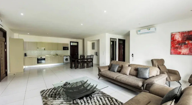 Апартаменты Comfort Accra Fine Suites-Henrietta's Residences