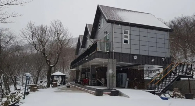 Gwangyang Banwolsanjang Pension