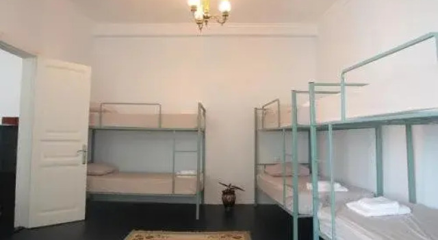 Twiggy Hostel, Book Hostel Batumi 