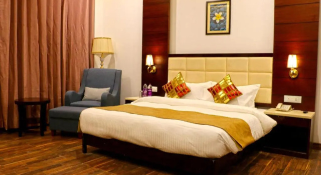 Номер Royal Tiaraa Hotels & Resorts