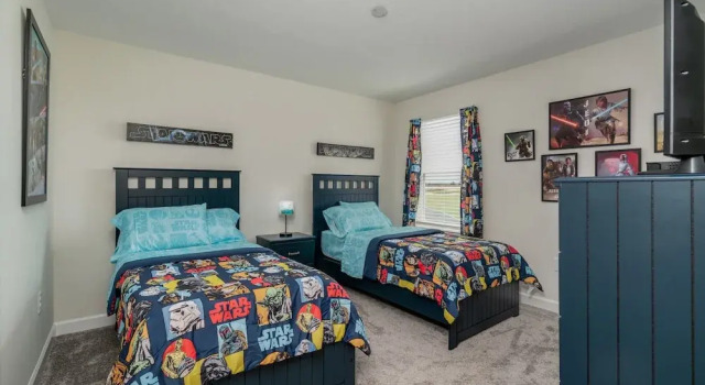 9 Bdrm5 Bathchampions Gate