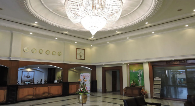 Hotel PLR Grand