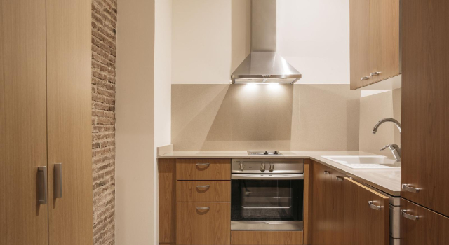 Eixample 1 - Apartments, Забронировать Апартаменты/квартира Эшампле Барселона, рядом с Jove Regina Theatre