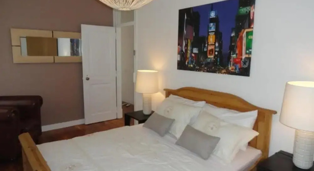 Modern 2-bed Apartment - Heart of Downtown Lisbon