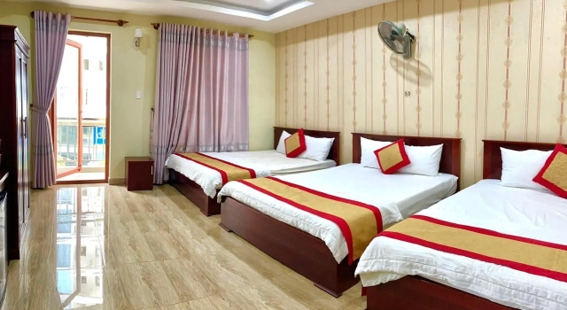 Семейный номер Standard Hoa Sua Hotel