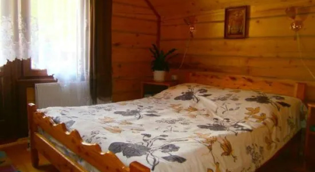 Гірські будиночки, Book Hotel Zhdeniyevo Transcarpathia