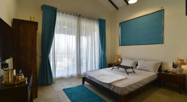 Castle Vintage VillageHouse 6BHK