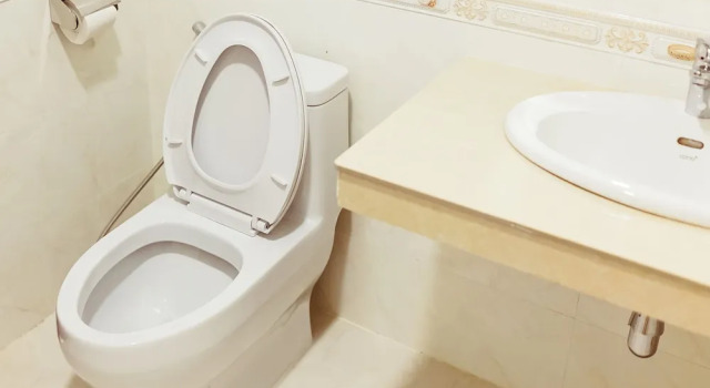 Двухместный номер Standard c 1 комнатой с балконом Douangpraseuth Hotel