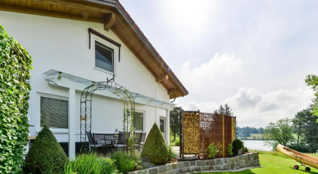 5 Sterne Ferienwohnung am See, Prenota Appartamento Böbing Pfaffenwinkel