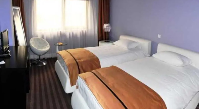 Трёхместный номер Standard с балконом Hotel Dumbrava
