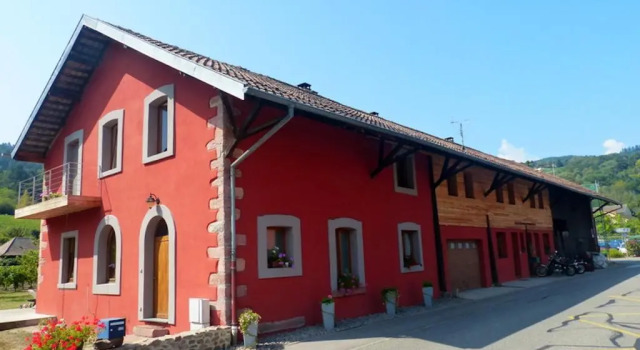 Коттедж Gîte Pâquerettes avec Jardin