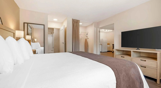 Двухместный люкс c 1 комнатой Extended Stay America Suites - San Diego - Carlsbad Village by the Sea