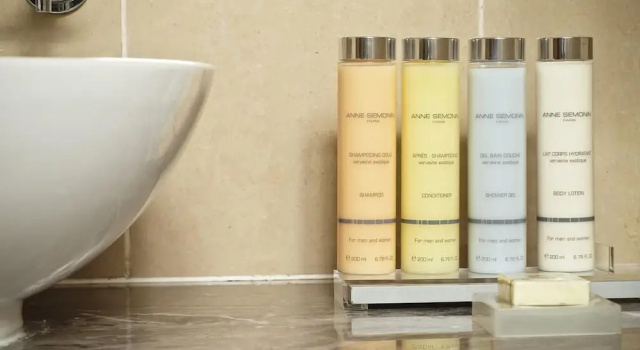 Номер Standard Rita Lori Hotel Lagos