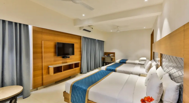 Семейный номер Standard Hotel Vbr Grand Inn