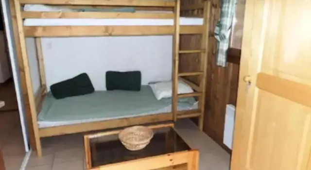 2 Pieces 4 Pers Pied Des Pistes 67160, Забронировать Отель Отели Ле-Контамин-Монжуа с парковкой, рядом с Гондольный подъемник Сигналь, Парковка