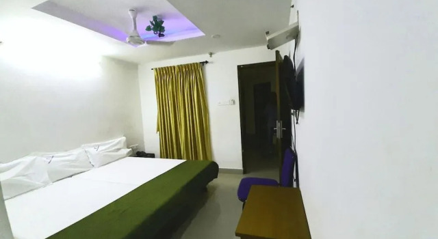 Mandoli Residency, Забронировать Отель Отели Коччи 3 звезды, 3*