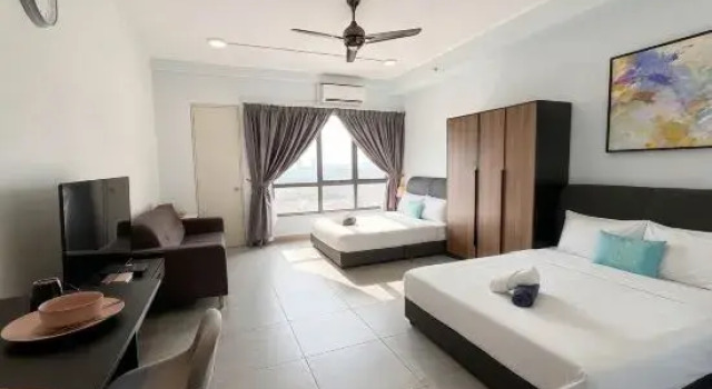 Люкс Venus Suite in Setia Alam RS1
