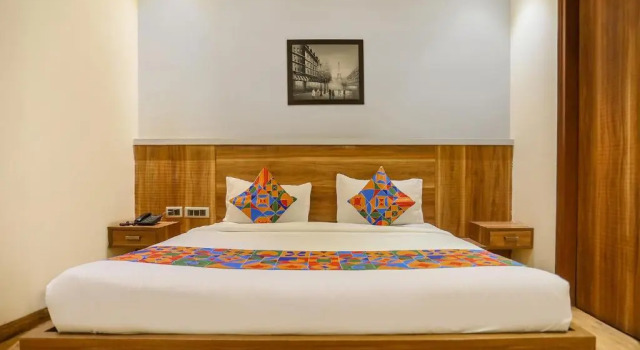 Номер Deluxe FabHotel Royal Touch - Patel Nagar